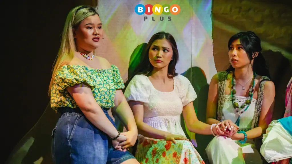 L-R: Miah Canton, Jhoanna Robles, and Kiara Takahashi in Tabing Ilog: The Musical Rerun