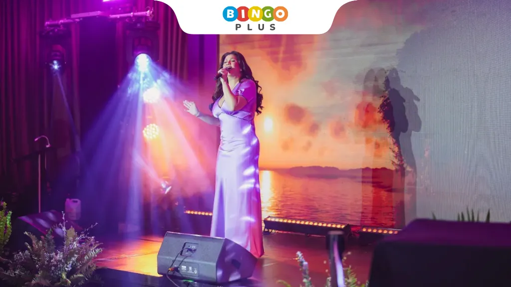 Asia’s Songbird Regine Velasquez serenading BingoPlus VIP Club members.